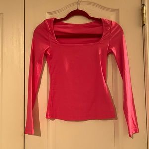 pink long sleeve top